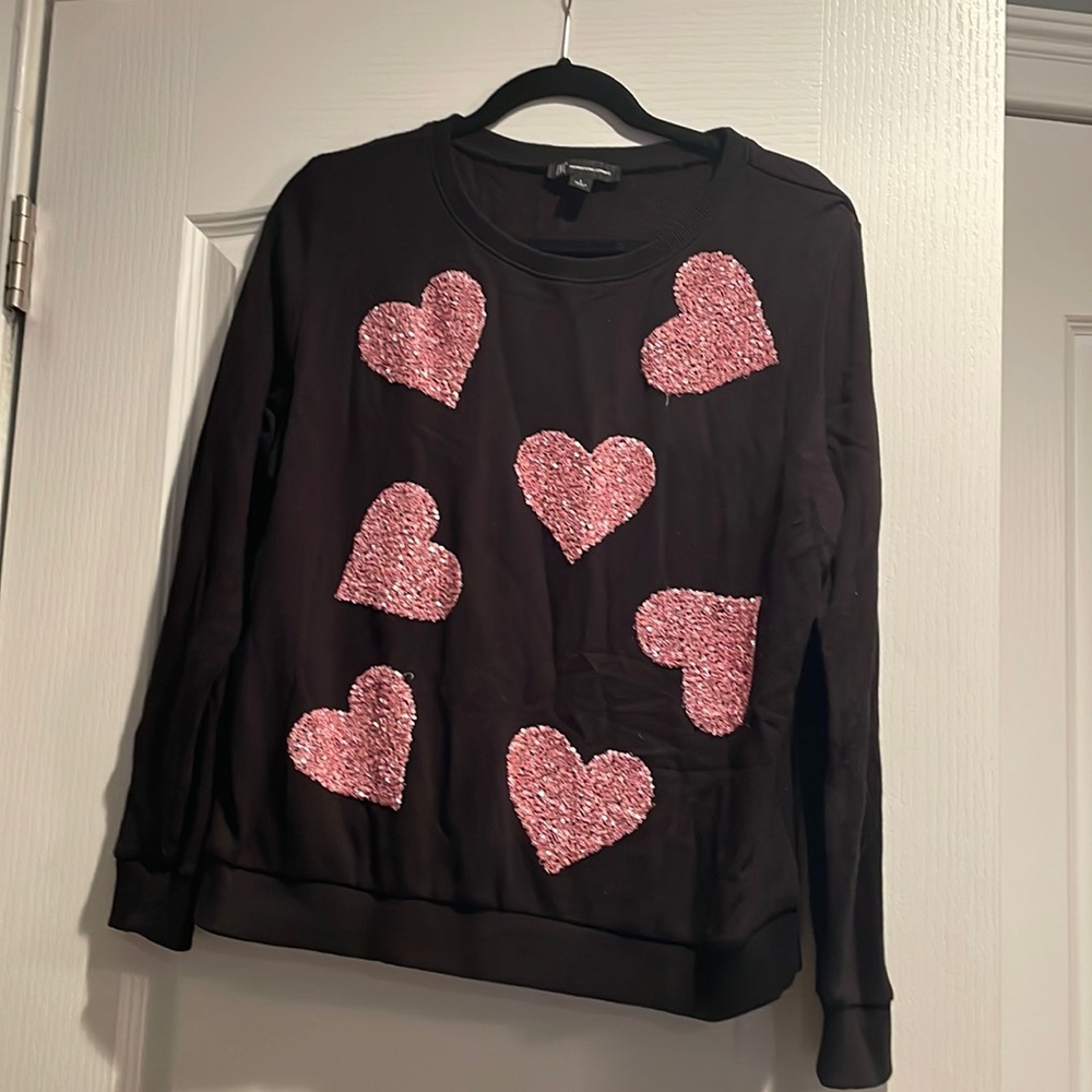 Heart sweater Inc Large